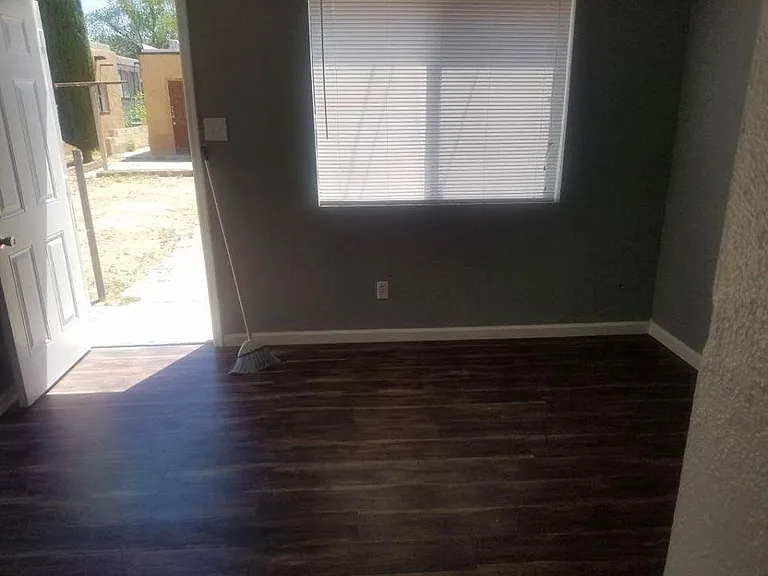 315 Princeton Dr SE #C — Photo 4