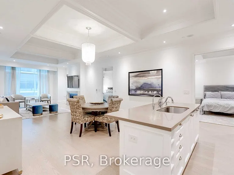 311 Bay St #3702 — Photo 3