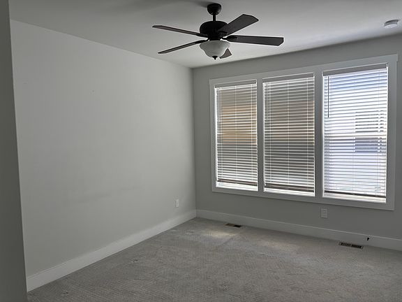 4th image of 4019 Tundra Rd