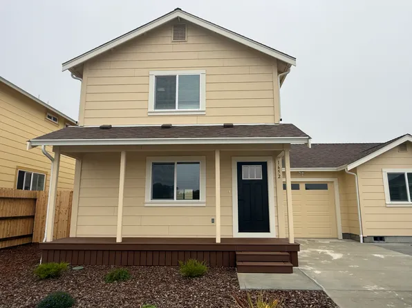 1652 Ascent Pl, McKinleyville, CA 95519