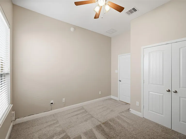 14915 Violet Willow Ct — Photo 12