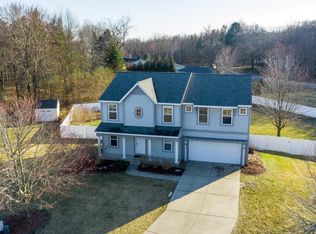 1626 Red Stem Dr, Holland, MI