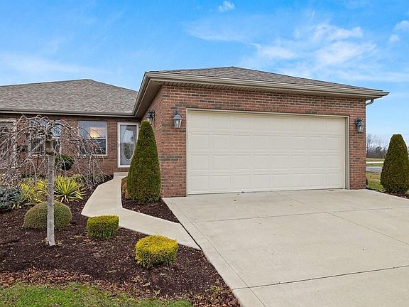 2nd image of 1129 Bogey Dr