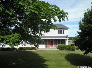3390 Hopkins Rd, Canandaigua, NY 14424