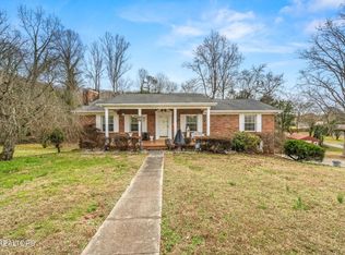 6823 Ferndale Rd, Knoxville, TN 37918