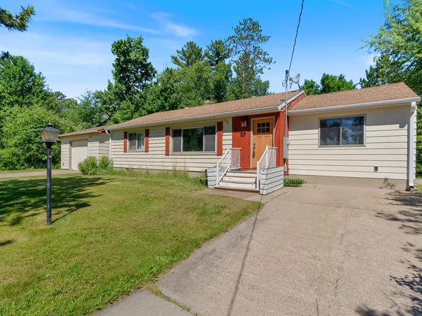 7709 Birch Ln, Eveleth, MN 55734