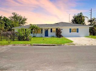 1796 Florence Ave, Englewood, FL 34223