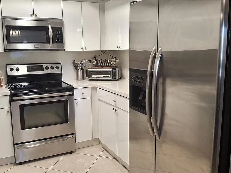 9015 SW 125th Ave #N206 — Photo 3