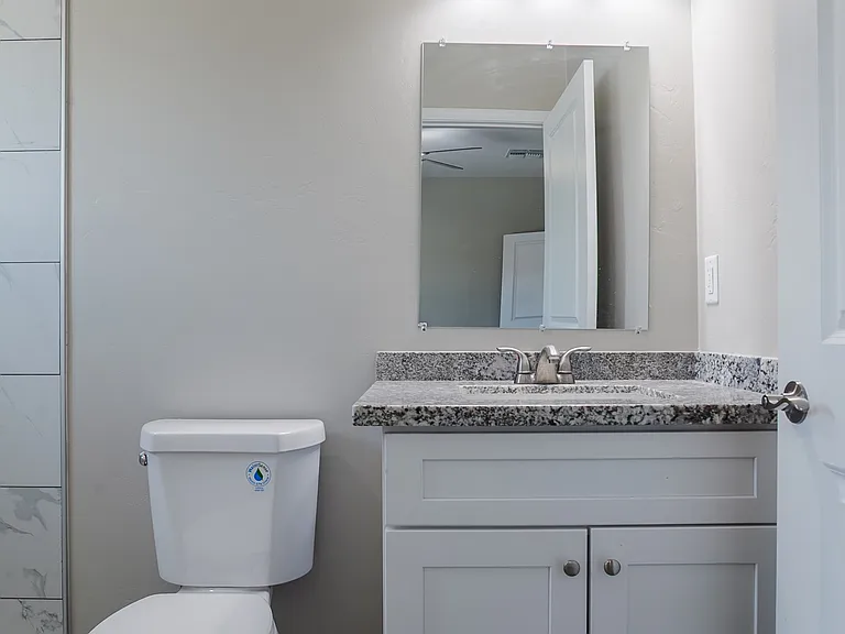 1358 N Apache Dr #1 — Photo 20
