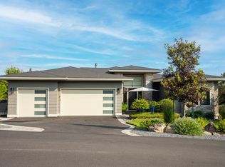 597 Highland Meadow Loop, Redmond, OR 97756