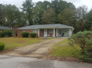 2913 Saint Luke St, Dothan, AL 36303