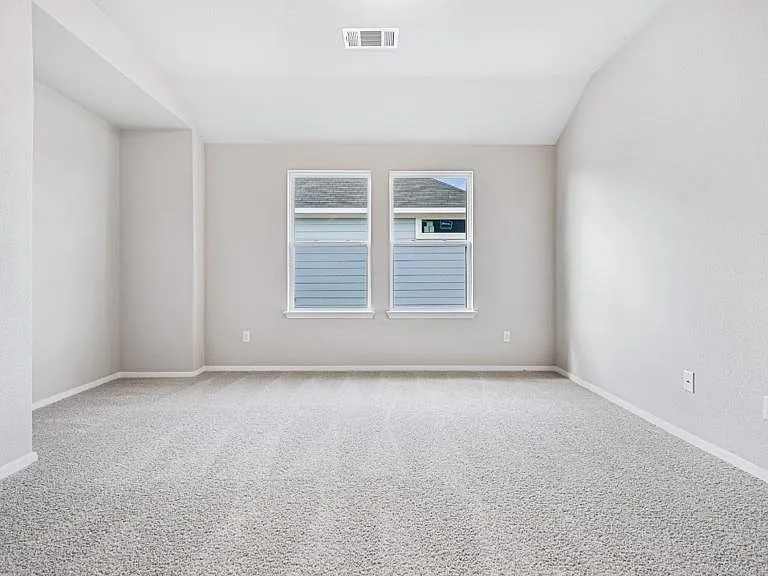 208 Stein Rd — Photo 8