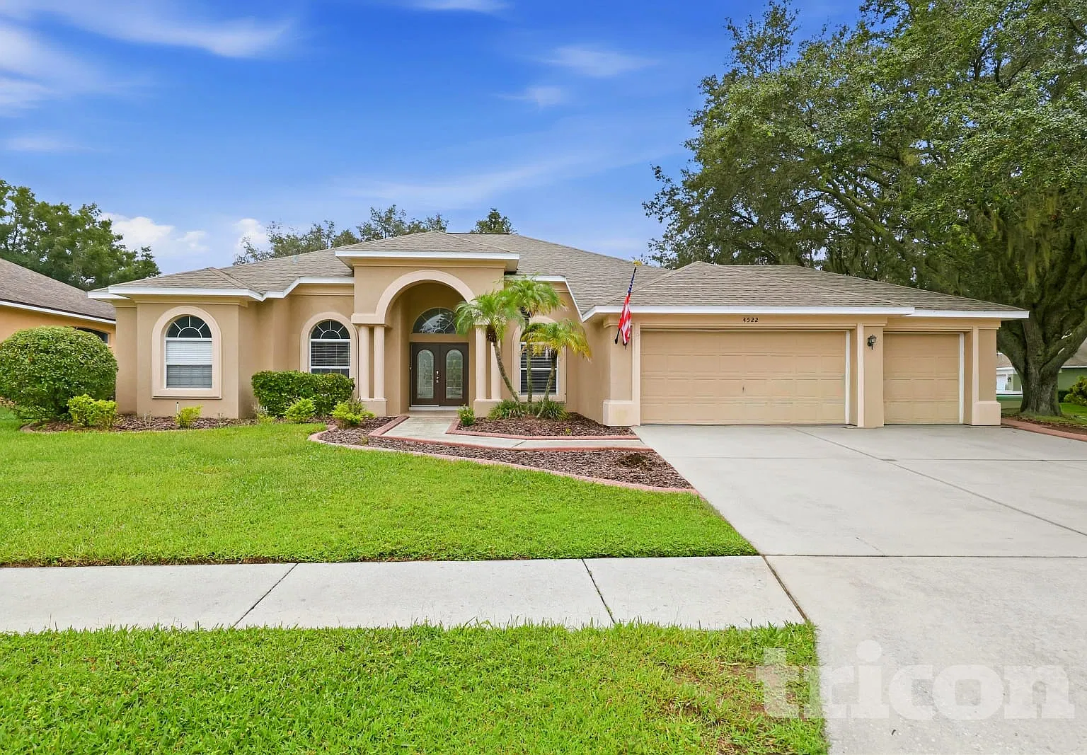 4522 Swift Circle Valrico FL — Photo 1