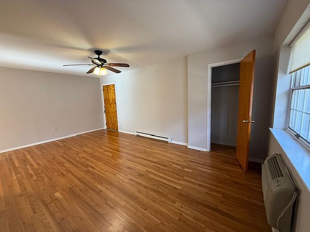 Living Room Unfurnished