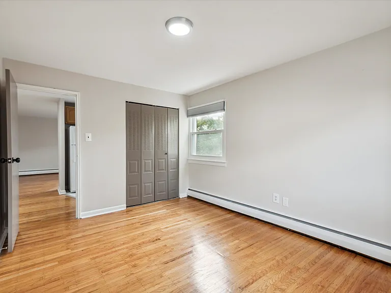 630 W Sedgwick St #6 — Photo 8