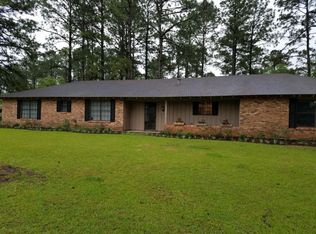 136 Hilltop St, Deridder, LA 70634