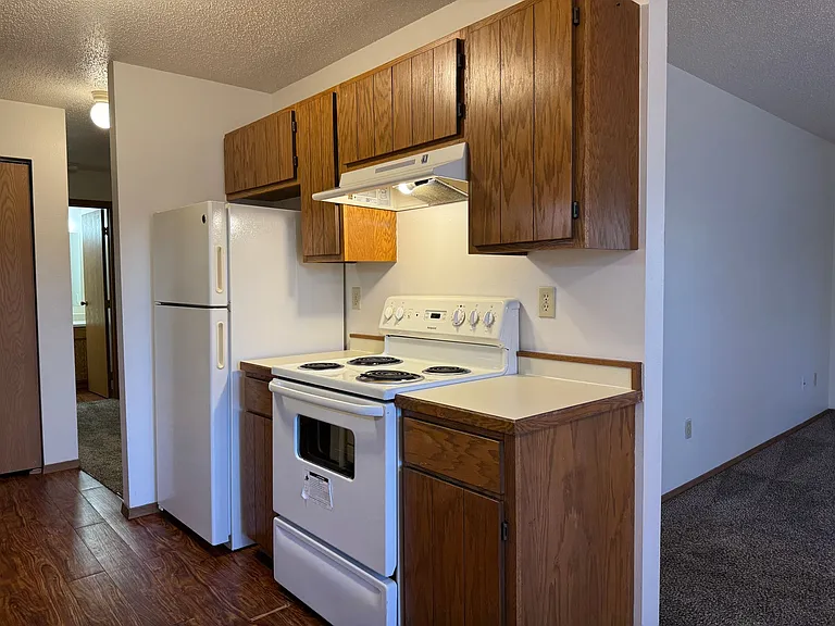 Gatewood Apartments — Photo 17