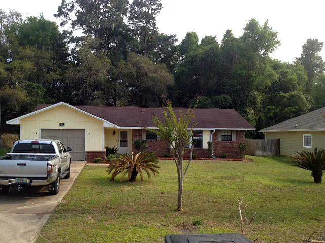 3 bed, 1450 sqft, $2,195 — Photo 2