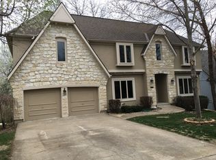 12525 Walmer St, Overland Park, KS 66209