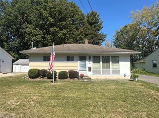 1804 Stepney St, Niles, OH 44446