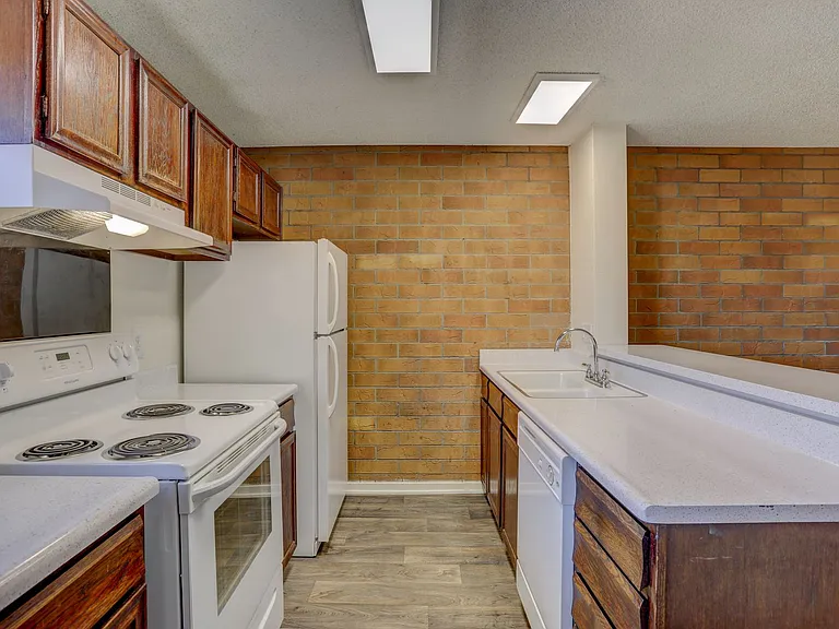 3445 Wadsworth Blvd — Photo 32