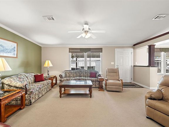 5th image of 82085 1ST AVENUE N #85