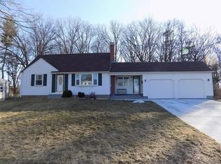 36 Vernon Rd, Enfield, CT 06082