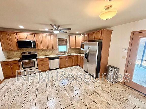 5th image of 4508 N Asbury Ave