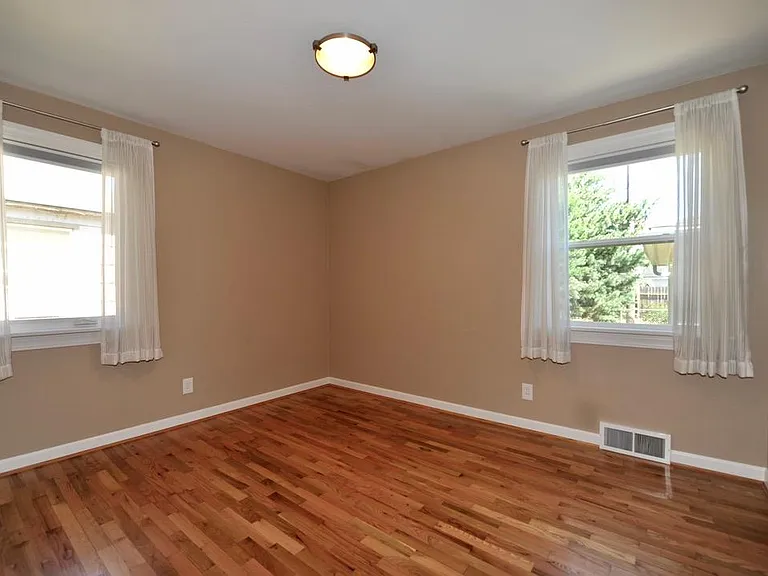 1223 E Saint Maries Ave — Photo 21