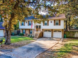 3810 Brook Shadows Ct, Arlington, TX 76016