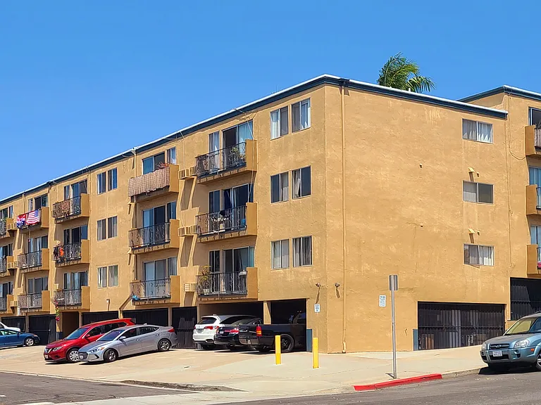 Greenbriar Apartments — Photo 5