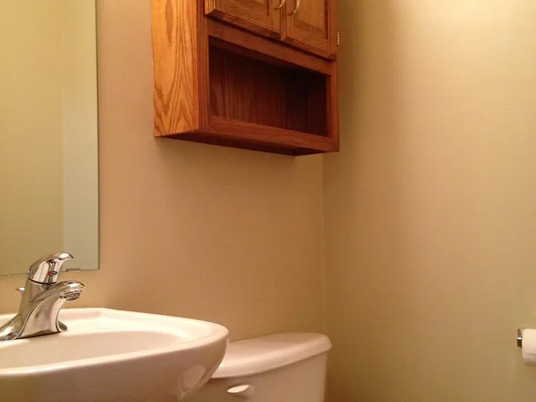 2103 Linden Trl — Photo 15