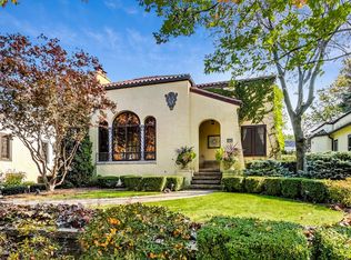 421 S Mitchell Ave, Elmhurst, IL 60126