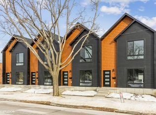 1125 Ellis Blvd NW #3, Cedar Rapids, IA 52405