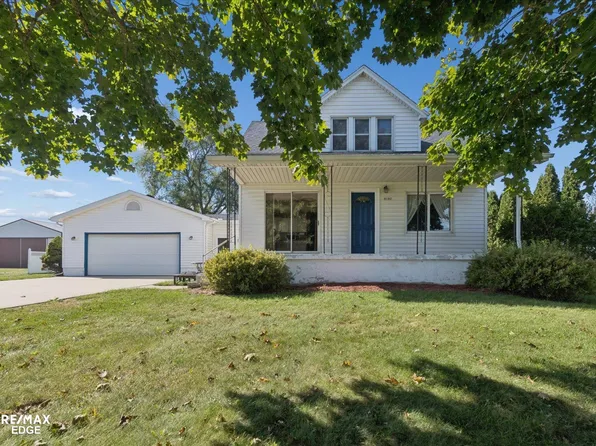 9197 Sheridan Rd, New Lothrop, MI 48460