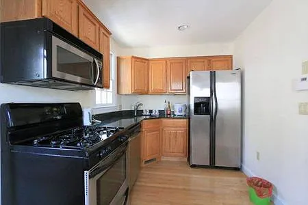 2 bed, 2.0 bath, $3,675 — Photo 4