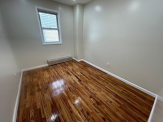 5th image of 23-25 27th St #2