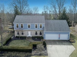 2954 Nantucket Dr, Lewis Center, OH 43035