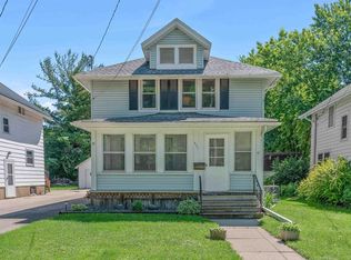 431 S University Ave, Beaver Dam, WI 53916