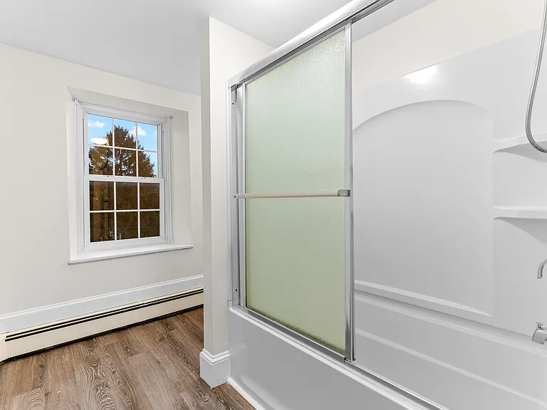 18429 Middletown Rd — Photo 7