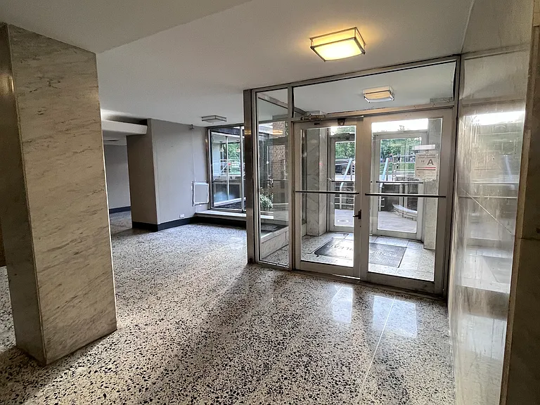 8855 Bay Pkwy #3J — Photo 10