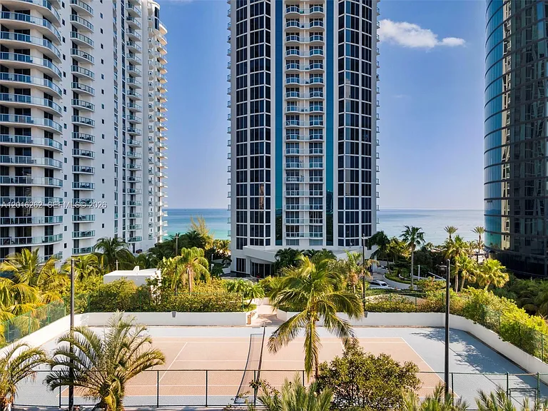 18671 Collins Ave #404 — Photo 61