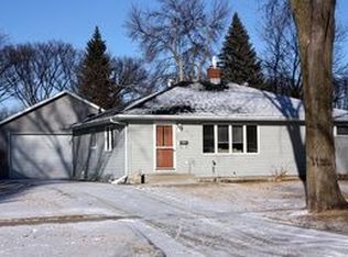 217 22nd Ave N, Fargo, ND 58102