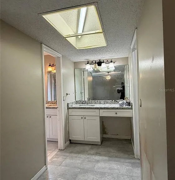 6434 Rockingtree Ln — Photo 9