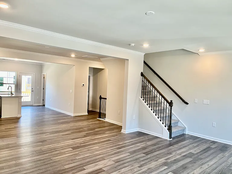 1009 Belloak Way — Photo 13