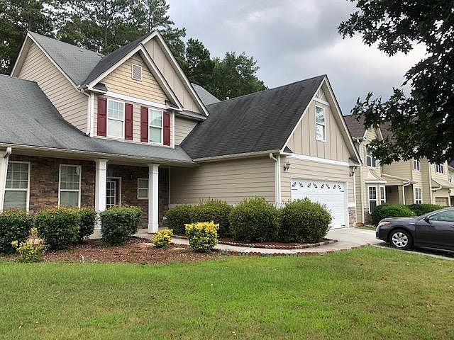 1st image of 902 Ashton Park Dr
