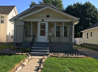 295 Jones St, Mount Clemens, MI 48043