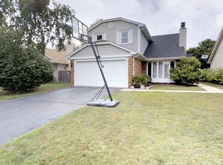 1283 Chattanooga Trl, Carol Stream, IL 60188