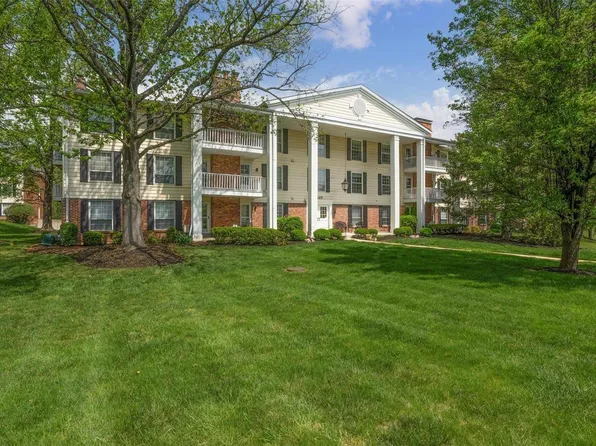 1525 Hampton Hall Dr APT 2, Chesterfield, MO 63017