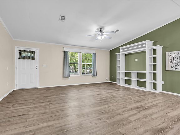 4th image of 734 13th St